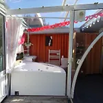 莱斯伯瓦斯弗洛里酒店 住宿加早餐酒店