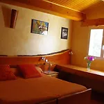 Au Bois Fleuri Les Chambres D'Hotes 4* Roquebrune-sur Argens