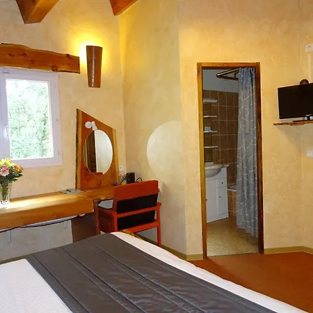 Au Bois Fleuri Les D'hotes 4* روكبرون-سور-أرجينس