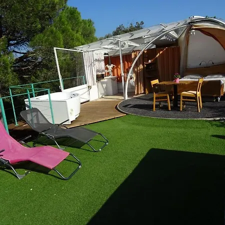 Les D'hotes Au Bois Fleuri Oda ve Kahvaltı *