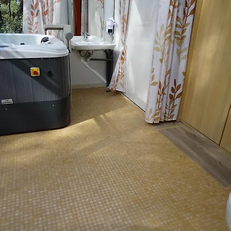 فندق مبيت وإفطار Au Bois Fleuri Les D'hotes