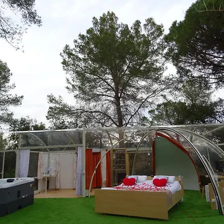 Au Bois Fleuri Les D'hotes فندق مبيت وإفطار 4*