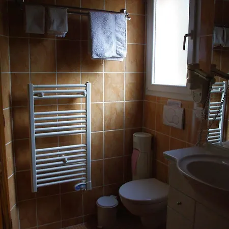 Les D'hotes Au Bois Fleuri